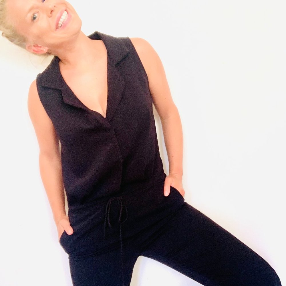 Anthropologie | Dolan T-Shirt Black Romper - Picture 3 of 14